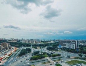 【数说365bet足球网开户_bat365在哪进_外勤365登录官网70年】248个 逐浪前行天地宽