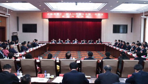 微观两会丨脱贫攻坚，一场必须打好打赢的硬仗！